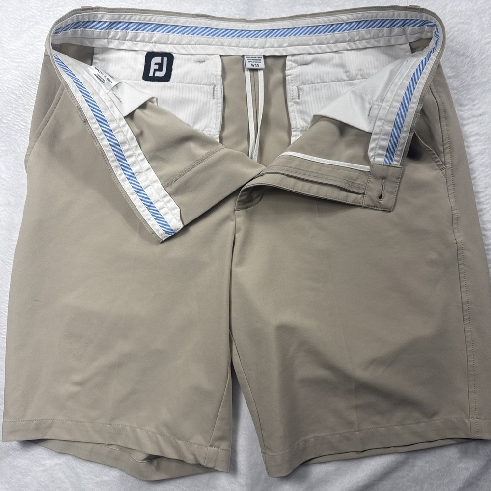 FootJoy FJ Mens Casual Golf Shorts 35 Flat Front Stretch Beige Tan 9 Inseam